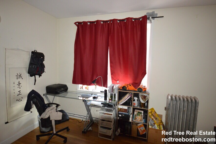 Building Photo - 56 Egmont St