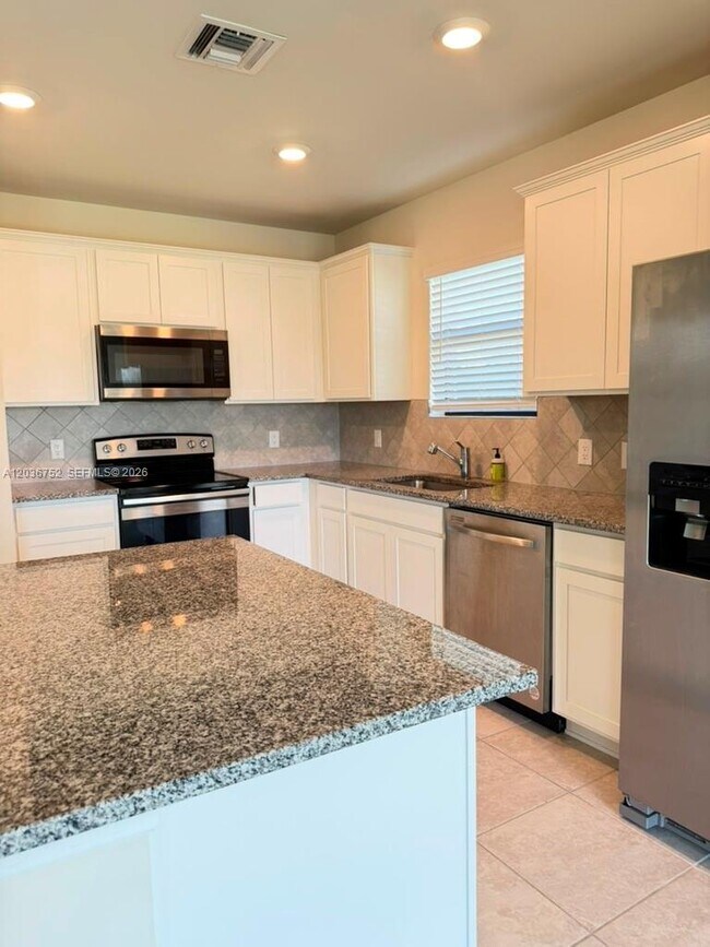 Building Photo - 10798 Marlberry Way