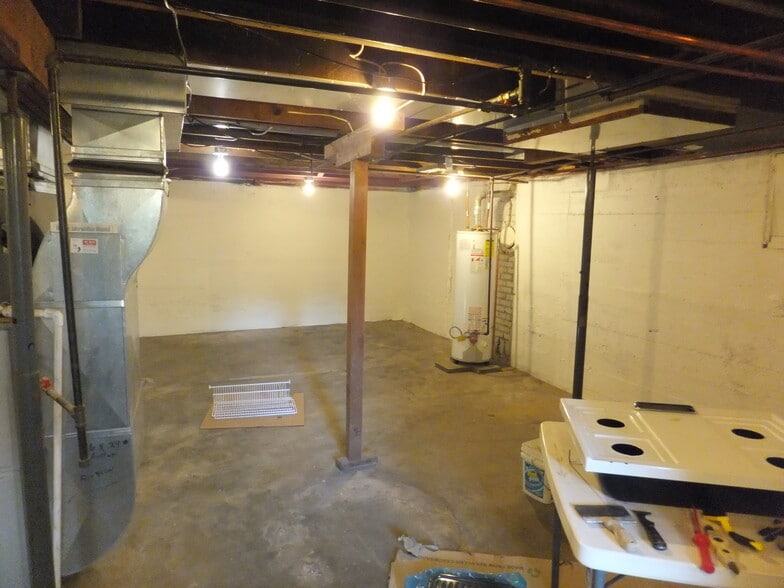 Basement High Eff Furnace - 1505 Bouchelle Ave