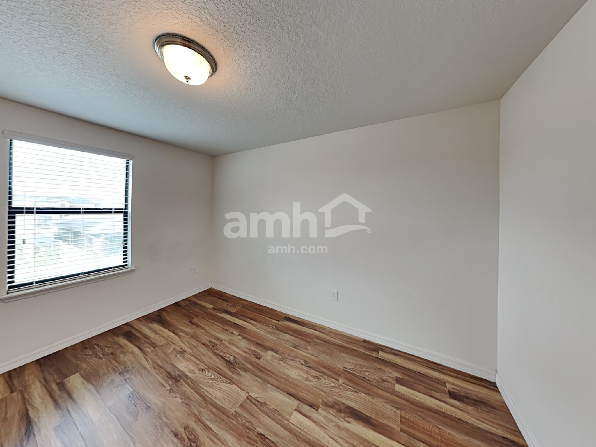 Building Photo - 11904 Winterset Cove Dr