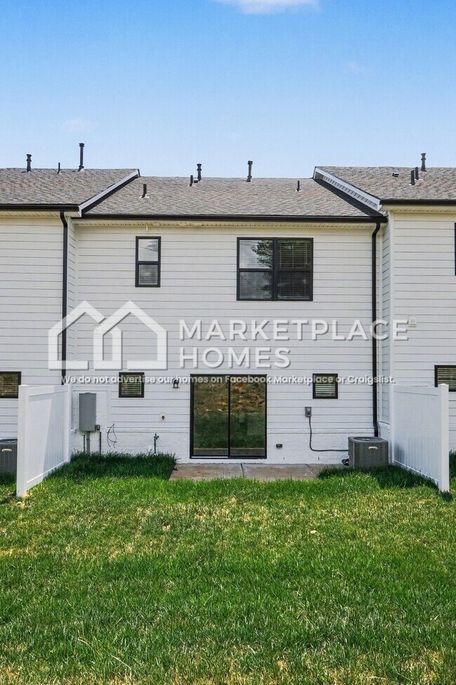 Building Photo - 4027 Norman Dr