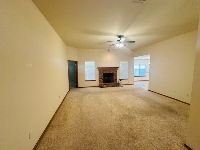 Building Photo - New Paint and Flooring - Moore Schools - O...