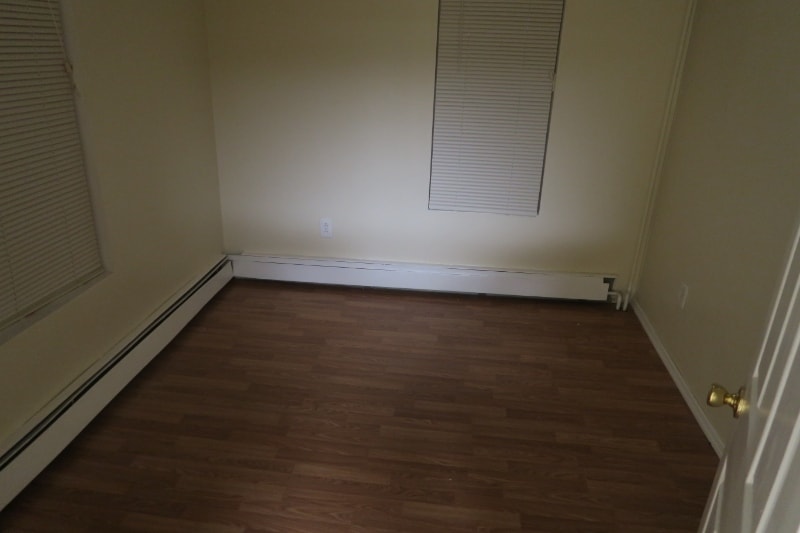 Building Photo - 412 North St