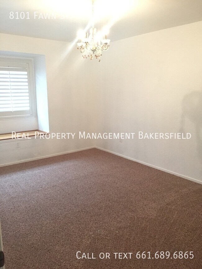 Building Photo - 8101 Fawn St