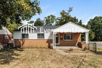 Building Photo - 2448 Banning Rd