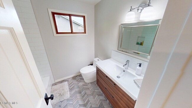 Building Photo - 30621 Sandtrap Dr