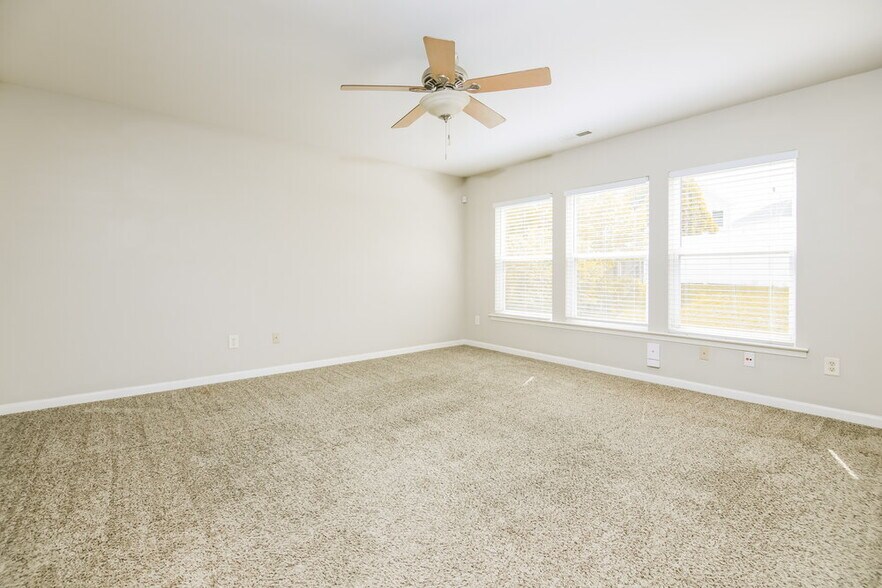 Building Photo - 3108 Mackinac Island Ln