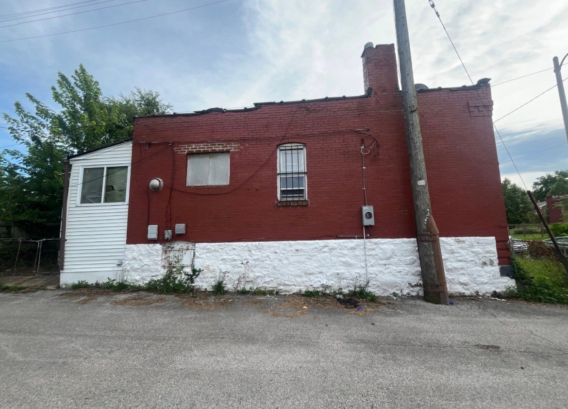 Building Photo - 2810 Norwood Ave