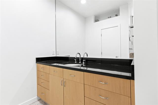 Building Photo - 4022 Travis St