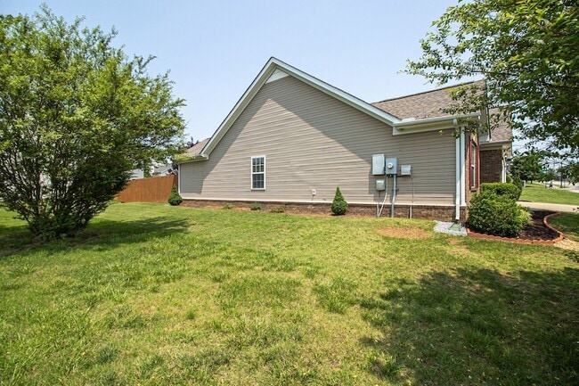 Building Photo - 2057 Red Jacket Trace