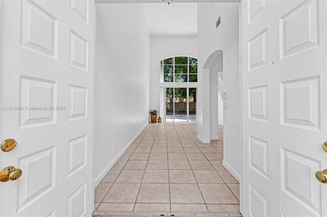 Building Photo - 4741 NW 94th Ct