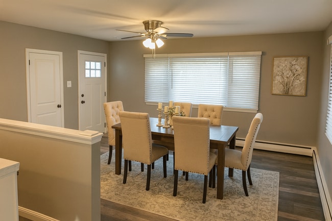 Building Photo - Beautiful Remodeled Ranch Home on 1/2 Acre...