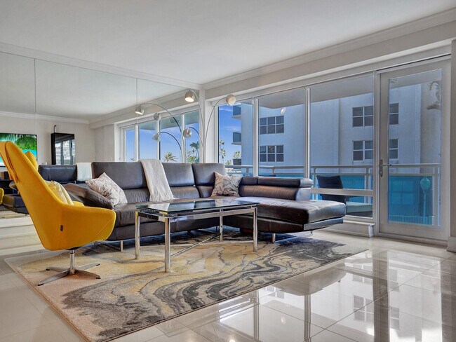 Building Photo - 3430 Galt Ocean Dr