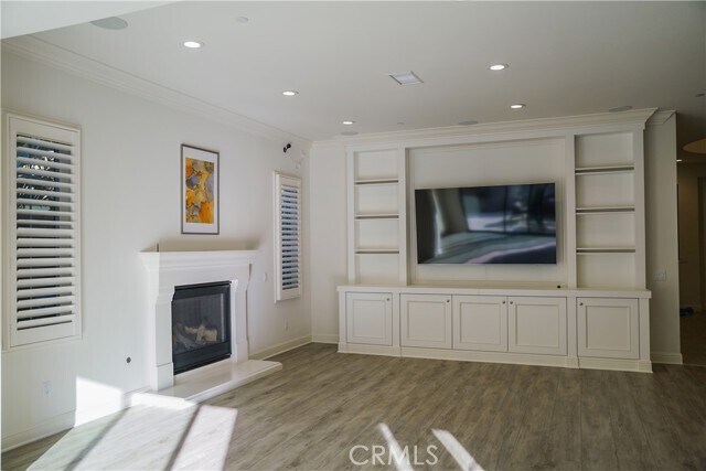 Building Photo - 111 Great Oak