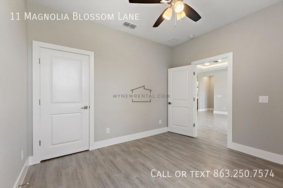 Building Photo - 11 Magnolia Ln