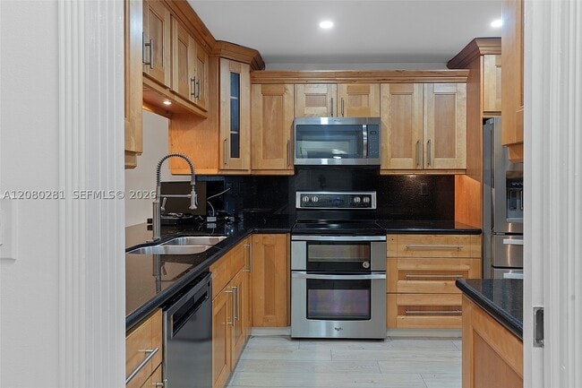 Building Photo - 13340 SW 90th Terrace