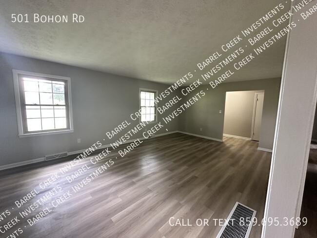 Building Photo - 501 Bohon Rd