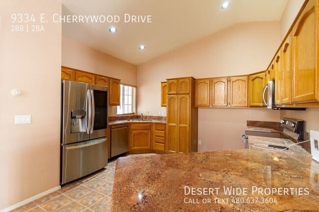 Building Photo - 9334 E Cherrywood Dr