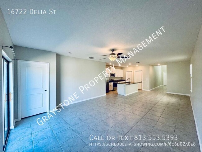 Building Photo - 16722 Delia St