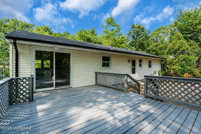 Building Photo - 138 N Cooks Bridge Rd