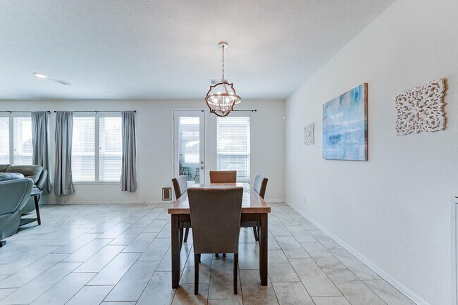 Building Photo - 1502 Wheatley Hill Ln