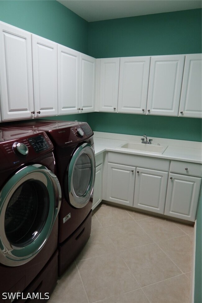 Building Photo - 7168 Lemuria Cir