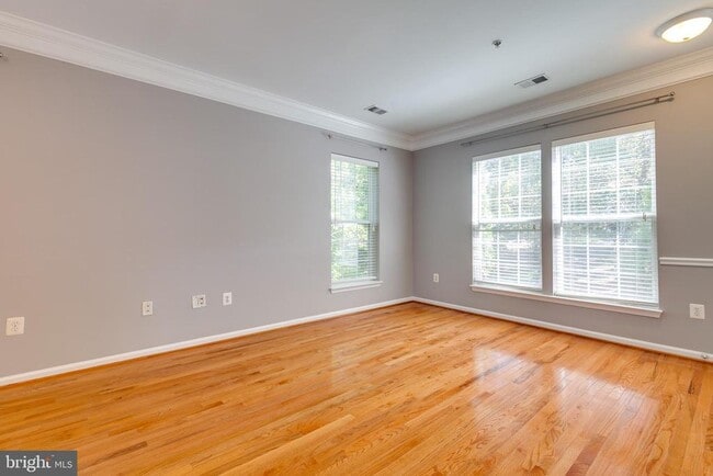Building Photo - 11582 Cavalier Landing Ct