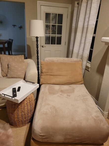 Building Photo - 1850 Stoney Ln