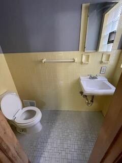 Building Photo - 3535 N 50th St