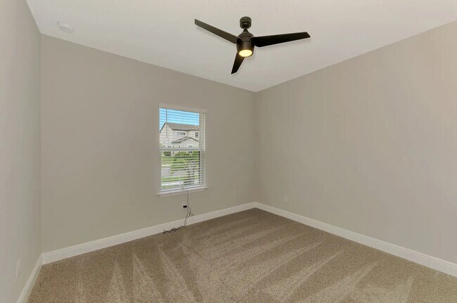 Building Photo - 5664 Blue Reef Pl