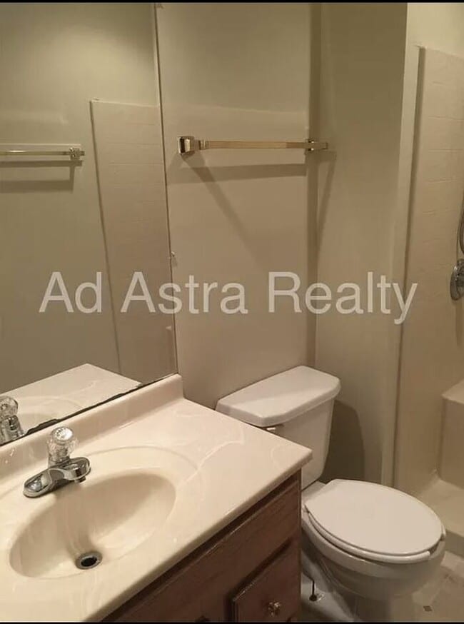 Building Photo - Gorgeous 3 Bed 2 Bath Duplex in Platte Cit...