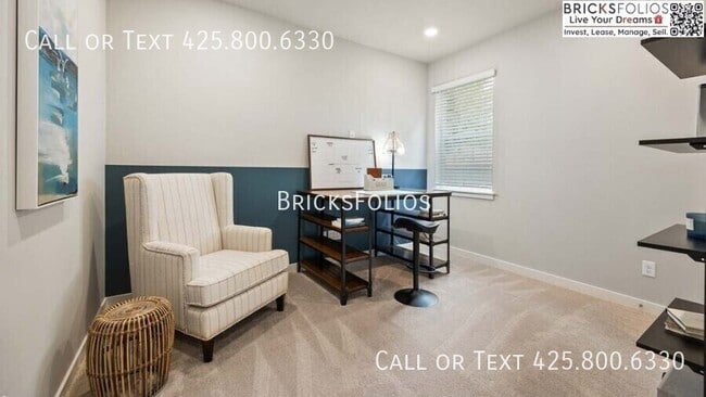 Building Photo - 1384 SW Pendleton Way