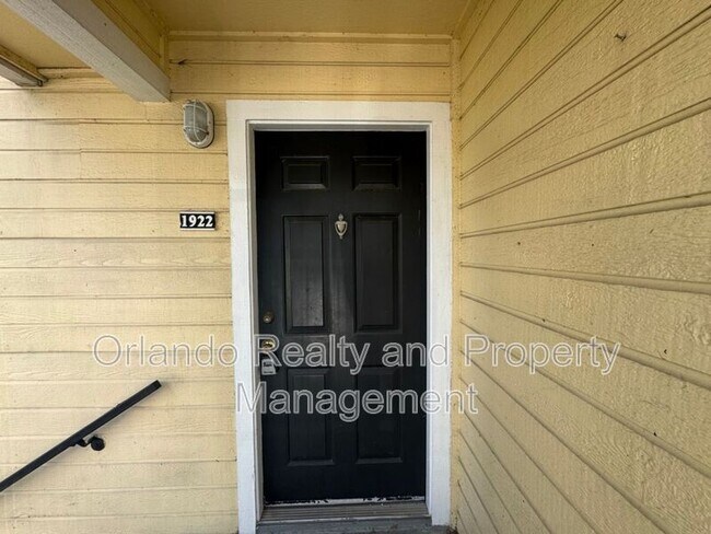 Building Photo - 1057 S Hiawassee Rd
