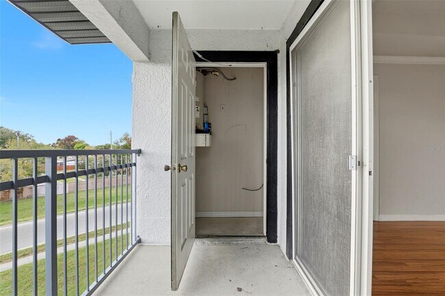 Building Photo - 5526 Pga Blvd