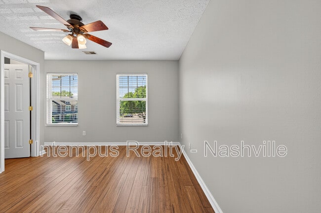 Building Photo - 3271 Harpeth Springs Dr