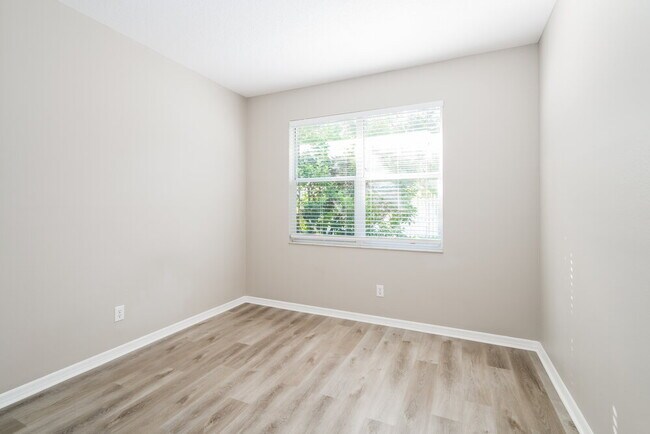 Building Photo - 18109 Ashton Park Way