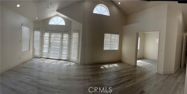 Building Photo - 15345 Murray Ave