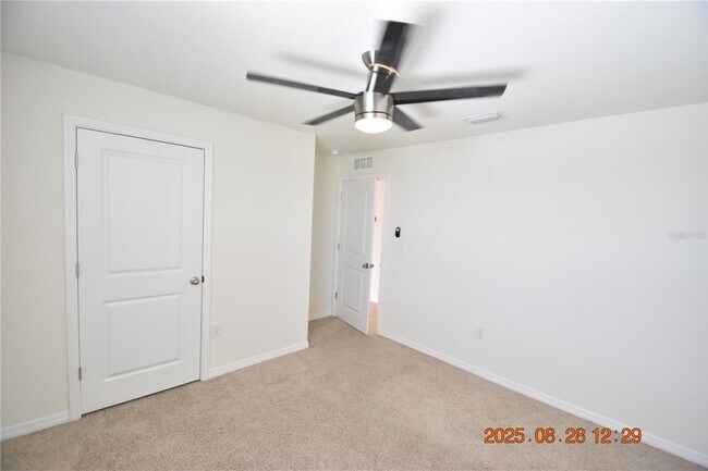 Building Photo - 8075 Broad Pointe Dr