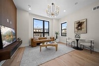 Building Photo - 27 Graham St