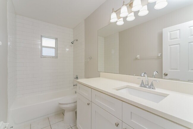 Building Photo - 248 Grifford Dr