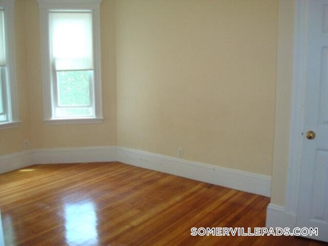 Building Photo - 86 Conwell Ave