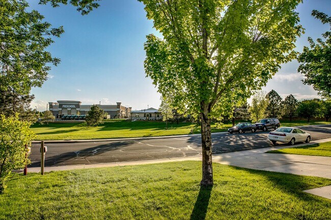 Building Photo - Spacious and Serene Home with Ideal Location near Parks, Trails, and Schools!