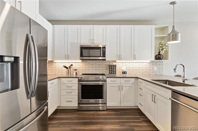 Building Photo - 20 Wilcox St