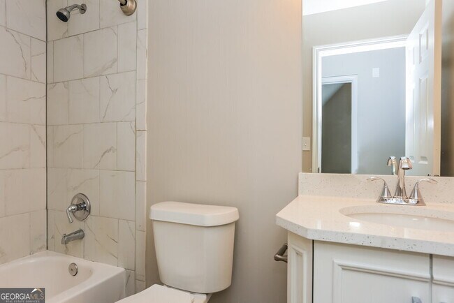 Building Photo - 5357 Knights Landing