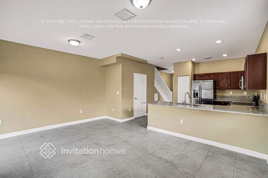 Building Photo - 10466 W 33rd Way