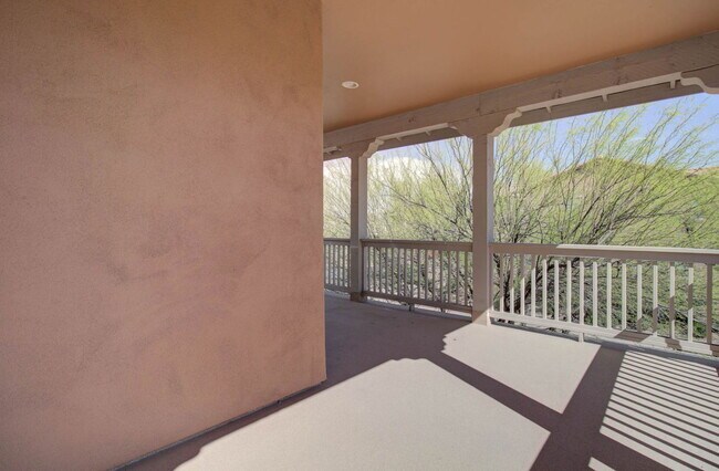 Building Photo - 9427 E Trailside View