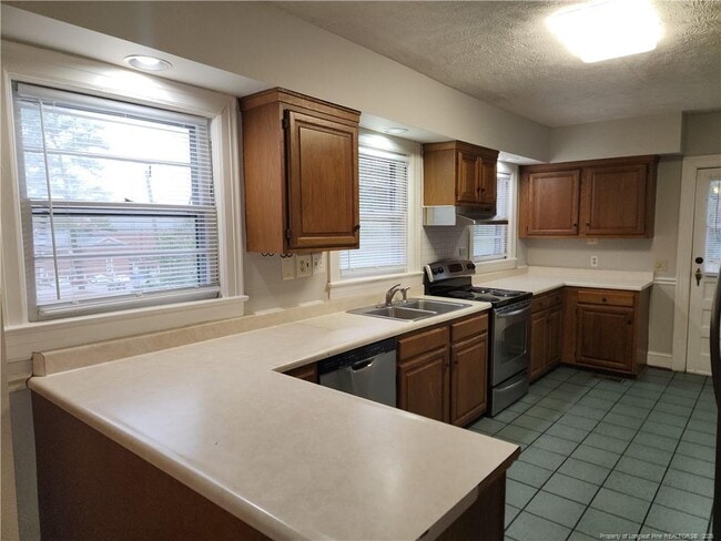 Building Photo - 612 Greenland Dr