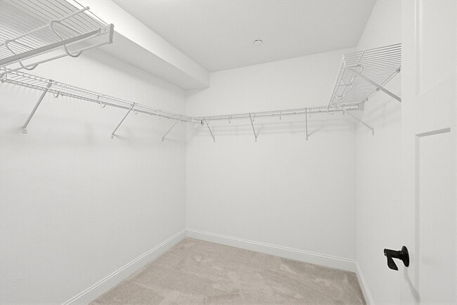 Building Photo - 161 US-1