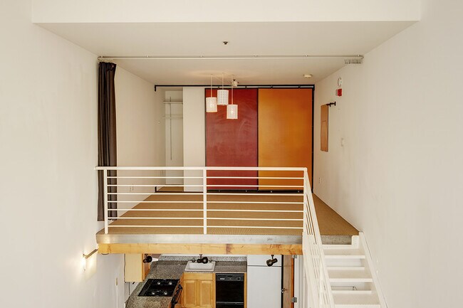 Building Photo - 755 Florida St