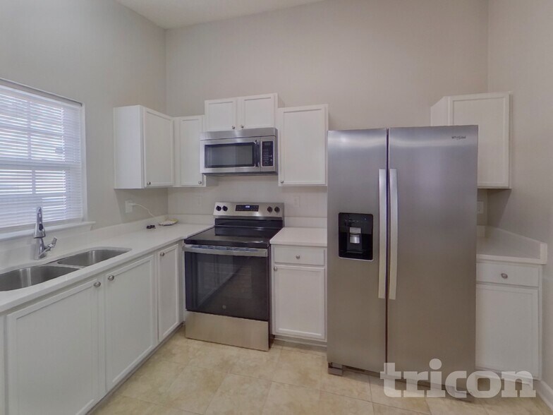 Building Photo - 882 Anchor Way NE